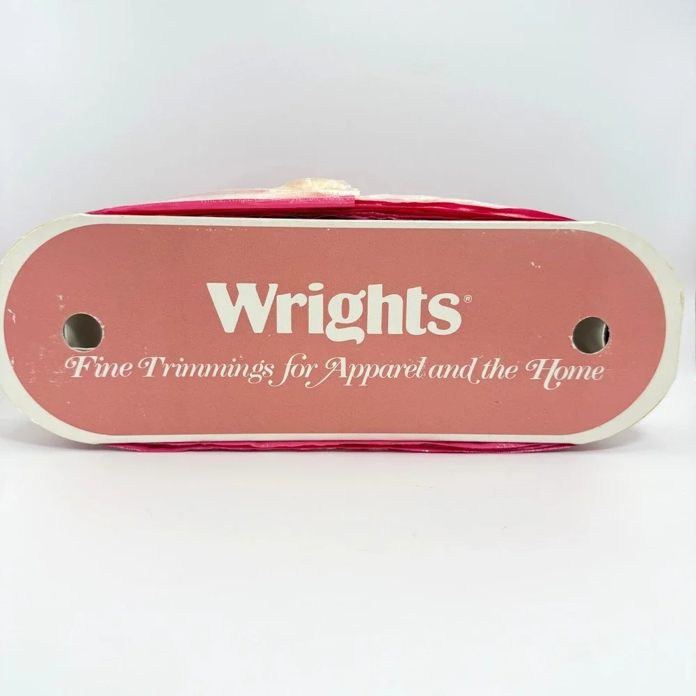 Wrights Lace Trim Spool 1⅜